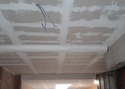 Faux-plafond, isolation et protection incendie passive